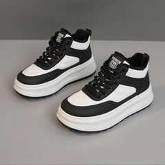 Damen Sportliche High-Top Sneakers mit dämpfendem Innenfutter und robustem Design in Schwarz