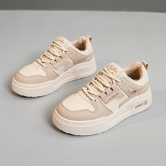 Damen Sportliche Chunky Sneakers mit atmungsaktivem Obermaterial in Khaki