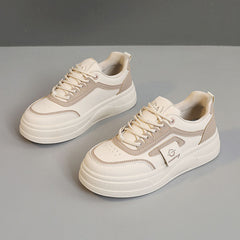 Damen Sportliche Flachschuhe mit hochdämpfender Sohle und atmungsaktivem Obermaterial in Beige