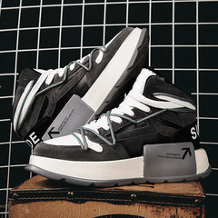 Herren Modische High-Top Sneakers mit innovativem Traktionsdesign in Schwarz Weiß