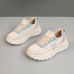 Damen Sportliche Sneakers mit doppeltem Dämpfungssystem und atmungsaktiver Oberflächenstruktur in Grün
