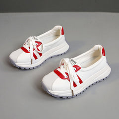 Damen Sportliche Sneaker mit reflektierenden Details und dämpfender Laufsohle in Rot