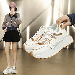 Damen Sportliche Sneaker mit futuristischem Design und gepolstertem Komfort in Silber