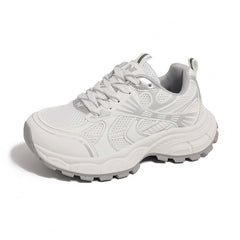 Damen Sportliche Lauf Sneakers mit atmungsaktiver Netzstruktur und dämpfender Sohle in Weiß