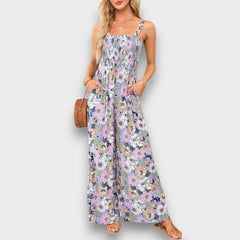 Seraphie – Floraler Jumpsuit in Hellblau