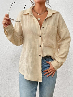 Kireliae - Hemd mit Button-down-Kragen in Khaki