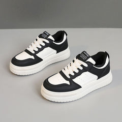 Damen Sportliche Sneaker mit dämpfender Laufsohle und modischem Obermaterial in Dunkelbraun