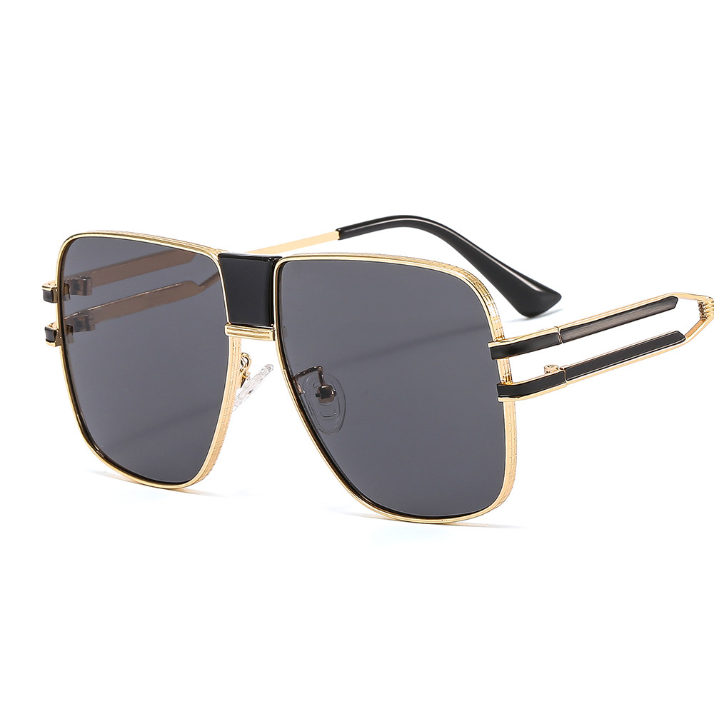 Quadratische Unisex Sonnenbrille mit Verlaufsgläsern