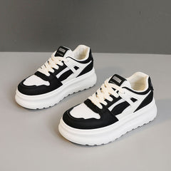 Damen modische Chunky Sneakers mit atmungsaktiver Mesh-Oberfläche und robustem Profil in Dunkelbraun