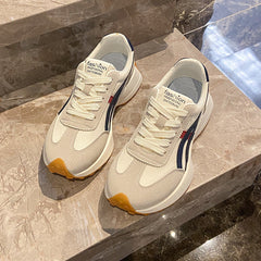 Damen modische Freizeitsneaker mit elastischem Obermaterial und dämpfender Laufsohle in Weiß