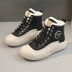 Damen Hochkomfortable Winter Sneakers mit isolierendem Fleece-Futter in Schwarz