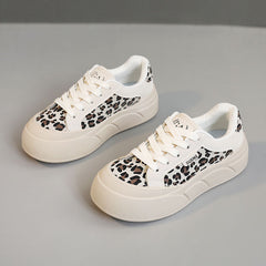 Damen Chunky Sneakers mit Leopardenmuster und bequemer Sohle in Beige