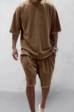 Luca™ | Lässiges und sportliches Set für jeden Anlass in Braun