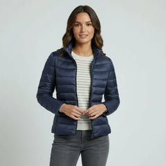 Sophie | Damen Leichter Winter Daunenjacke mit Hohem Kragen in Marineblau
