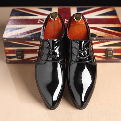 Pelle - Elegante Herren-Schnürschuhe mit spitzer Kappe für den Sommer