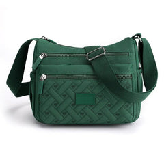 Praktische Damen-Schultertasche aus strapazierfähigem Nylon in Grün