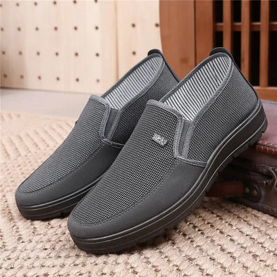 Qasim - Anti-Rutsch Schuhe
