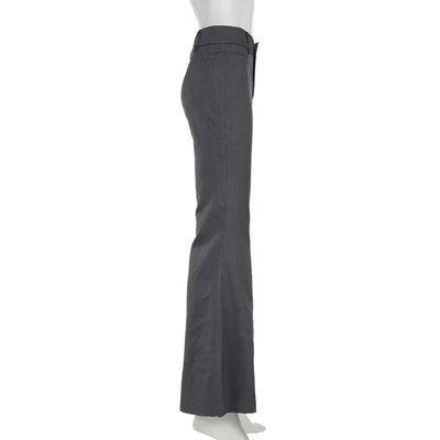 Quissara – Ausgestellte Hose mit niedriger Leibhöhe