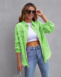 Aziza -  Zerfledderte Jeansjacke in Hellgrün