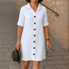 Ria™ | Elegantes langes Hemdblusenkleid in Weiß