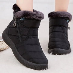 Sophia | Robuste rutschfeste Winterstiefel in Schwarz