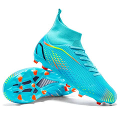 Thomas | Rutschfeste Fußballschuhe für draußen in Türkis (Spike)
