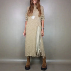 Valérie™ Set mit Langem Satin-Kleid und Feinstrick-Pullover / Zeitlose Eleganz in Jedem Detail! in Khaki