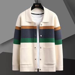 GERBICH - STRICKJACKE MIT STREIFEN UND KNÖPFEN in Weiß