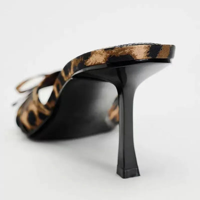 Alena - Sandalen mit Absatz - Schleifen-Detail