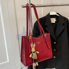 CHARMTOTE™ | Schultertasche in Weinrot