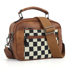Nina | Stylishe Damen Schultertasche mit Schachbrettmuster in Braun