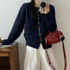 Celestine | Stylischer Knopf-Cardigan in Blau