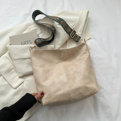 Heidi | Vintage Leder-Schultertasche in Khaki
