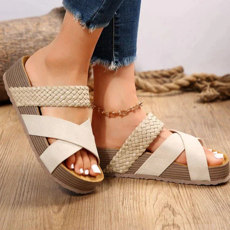 Damen Sommer-Gummisandalen mit Gekreuztem Flechtdesign