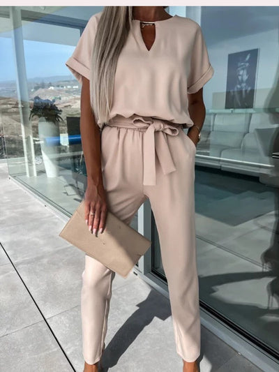 Kurzarm-Jumpsuit mit Gürtel für Damen
