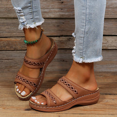 Boho-Slip-On-Sandalen mit Cut-Outs für Damen in Dunkelbraun