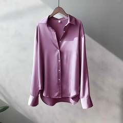Dorothy - Satin Oversized Langarm-Hemd mit Knopfleiste in Lila