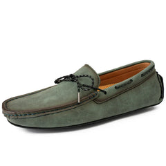 Handgefertigte Loafers aus Wildleder in Grün