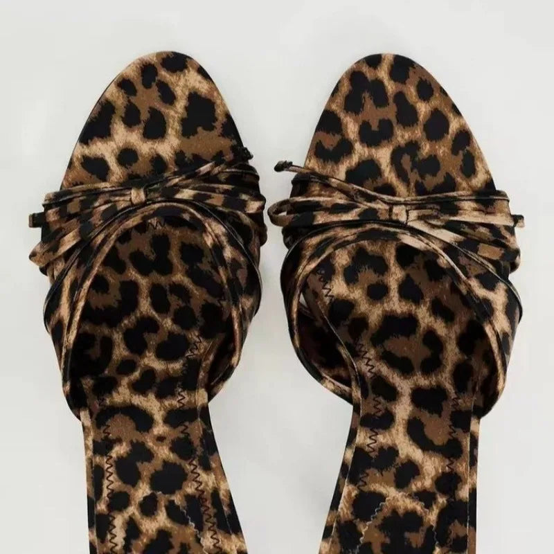 Alena - Sandalen mit Absatz - Schleifen-Detail