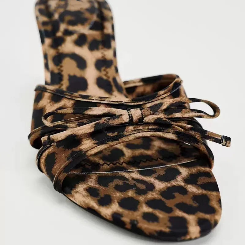 Alena - Sandalen mit Absatz - Schleifen-Detail