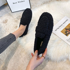 Dagny - Plüschpantoffeln Schuhe in Schwarz