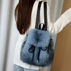 Nora | Eleganter Damen Rucksack aus Kunstfell weich in Blau