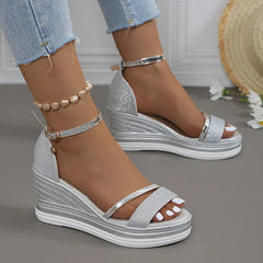Nora | Konturiertes Fußbett Rutschfest Sandalen in Silber