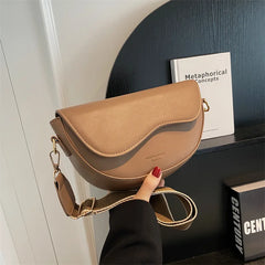 Fiona - Satteltasche aus Leder - Magnetklappe in Khaki