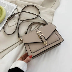 Olive - Leder-Schultertasche - Klassischer Überschlagstil in Khaki