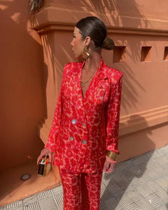 Kelly  | Komplettes Chic-Blazer in Rot