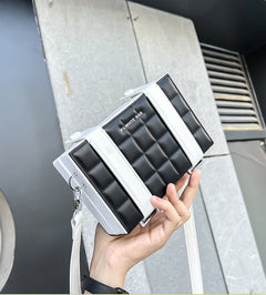 Blake - Box-Förmige Tasche - Unisex Crossbody in Schwarz-Weiß