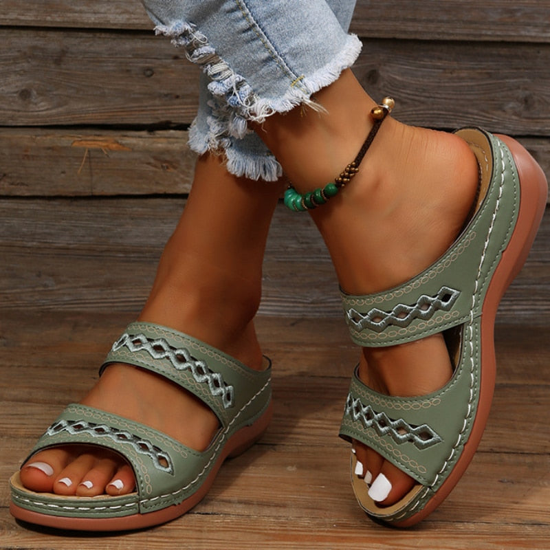 Boho-Slip-On-Sandalen mit Cut-Outs für Damen