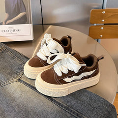 Cameron - Lässige Turnschuhe für Kinder - Plateau-Stil in Braun