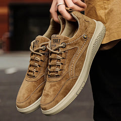 Zayn | Elegante Wildleder-Sneaker in Braun